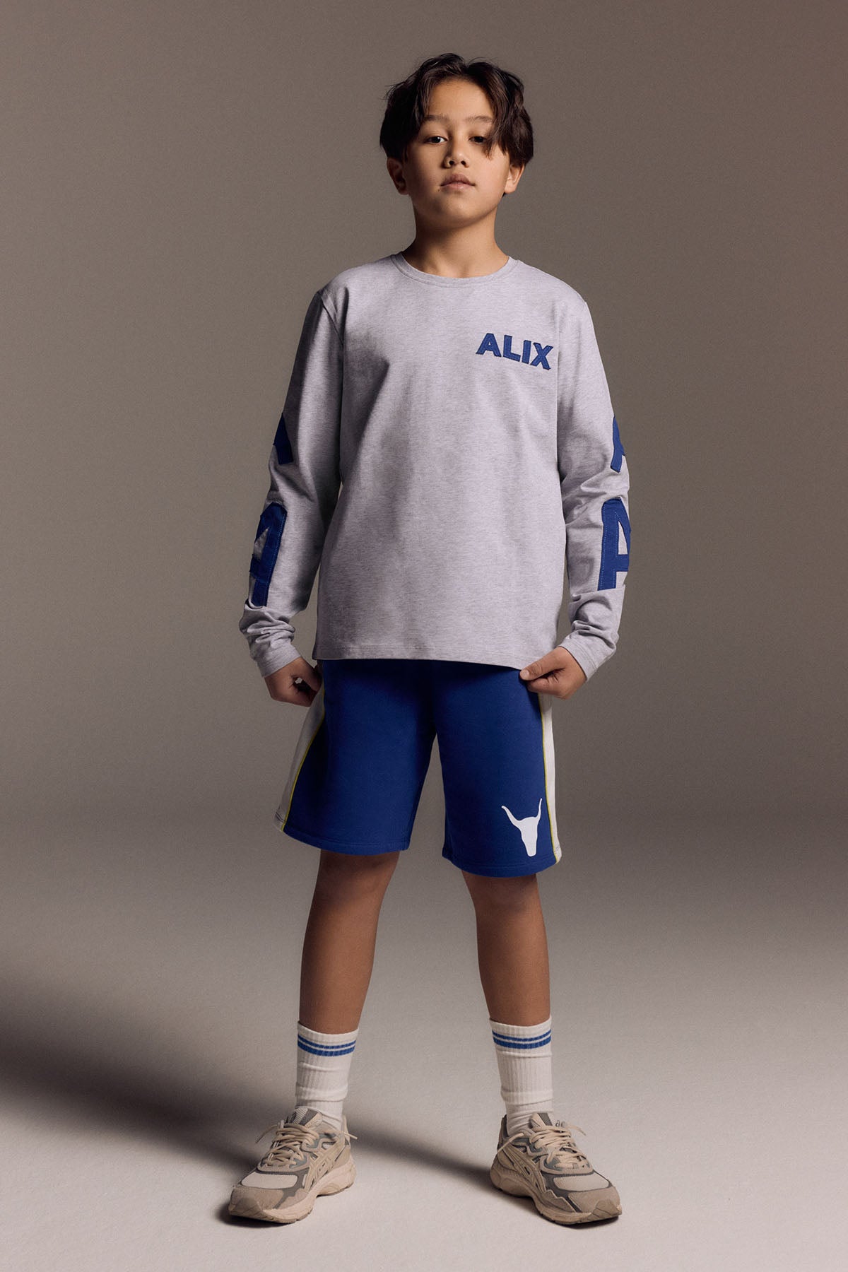 KIDS PATCHES LONG SLEEVE