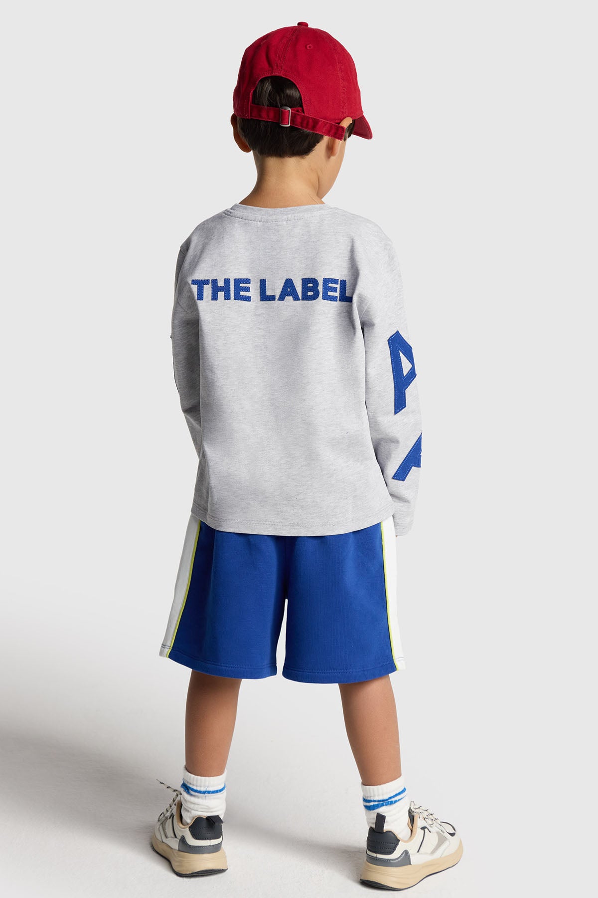 KIDS PATCHES LONG SLEEVE