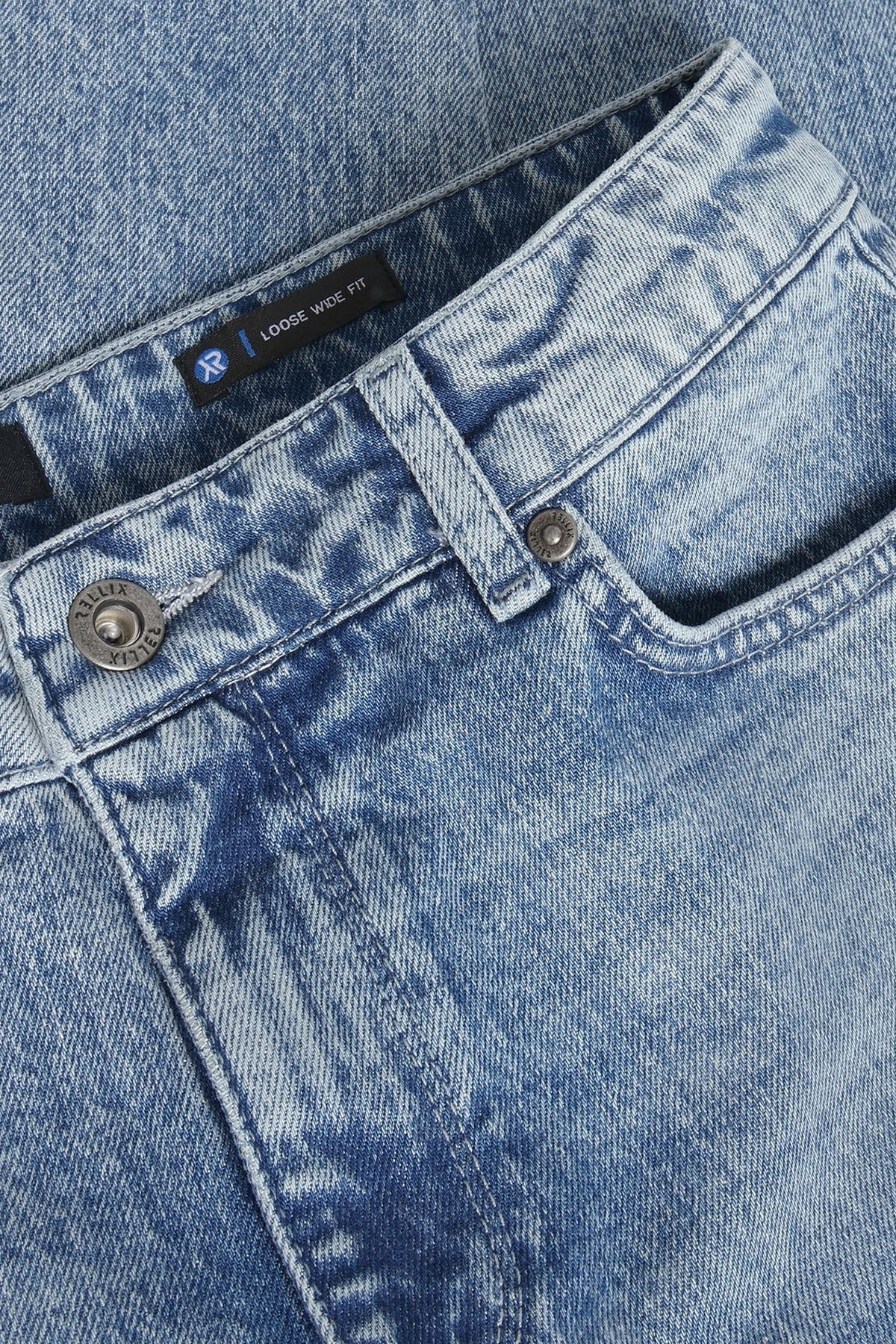 Loose Fit jeans