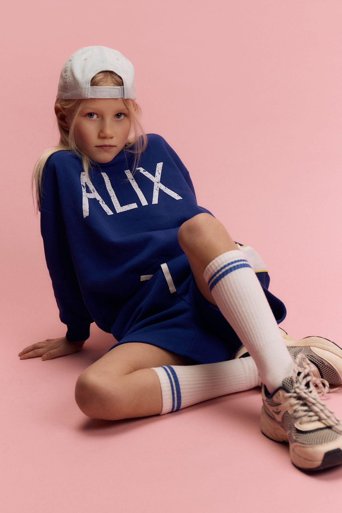 KIDS ON TOUR SWEATER