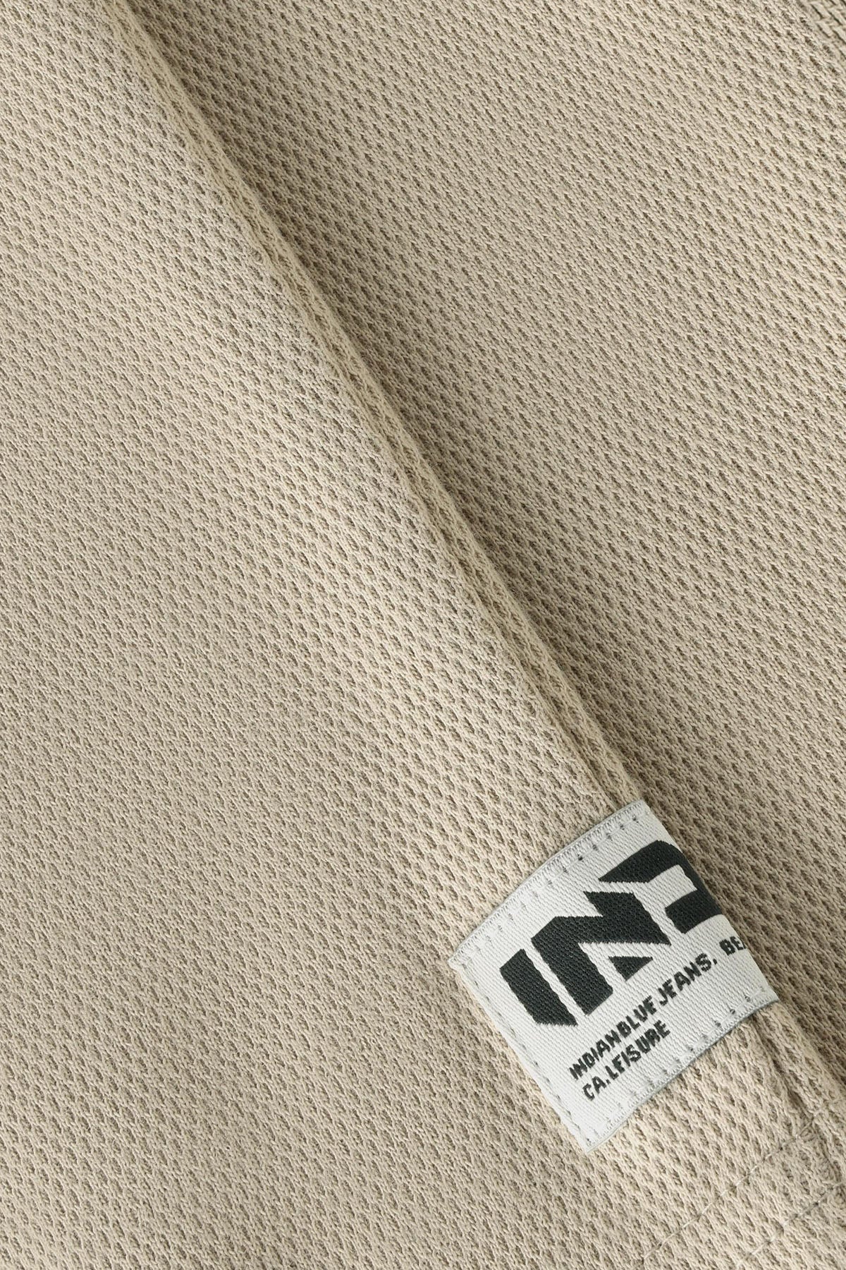 Loose Jog Short Structure