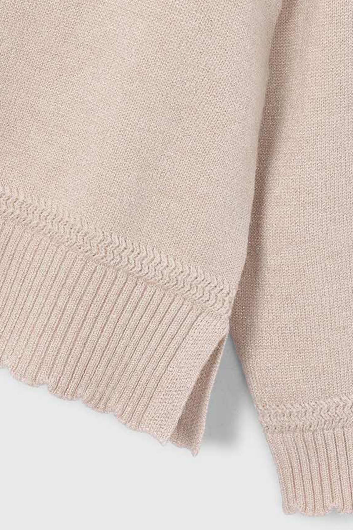 Knitted smooth sweater