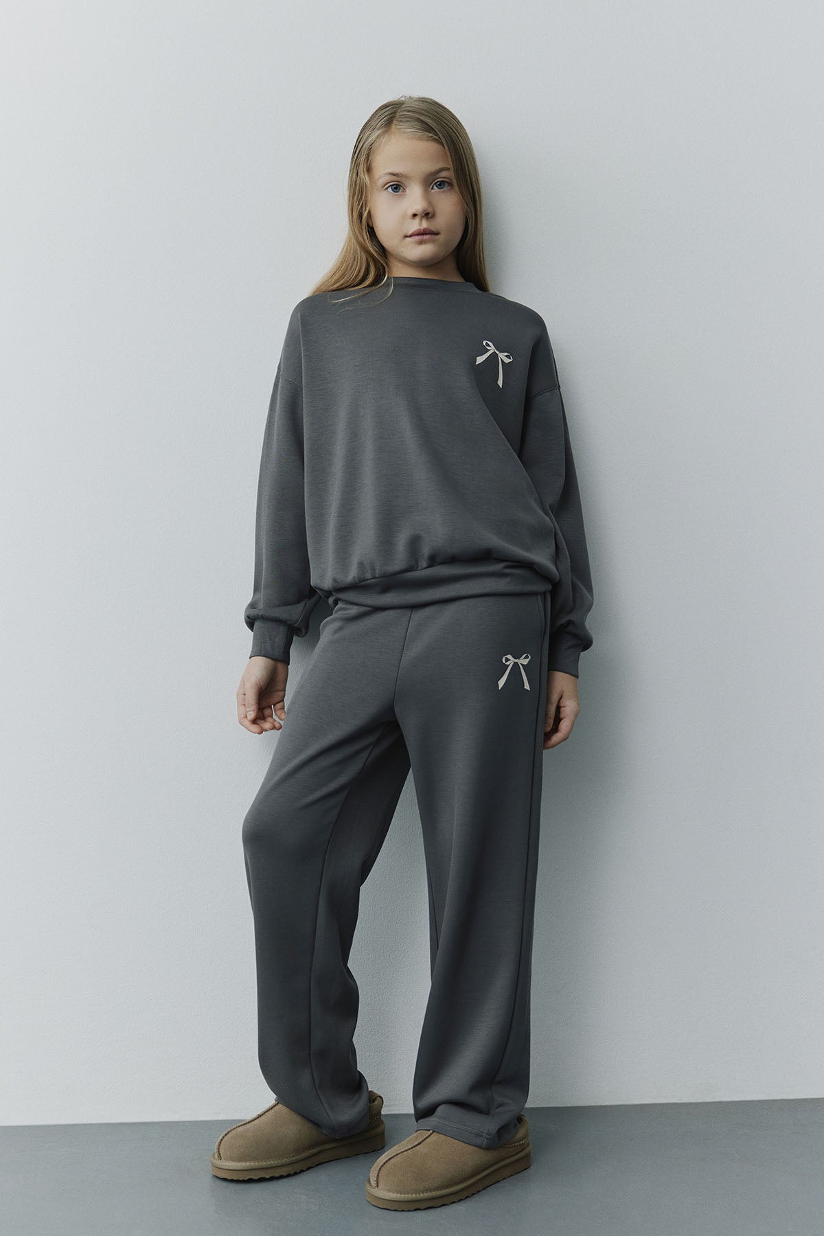 EliSY Sweatshirt