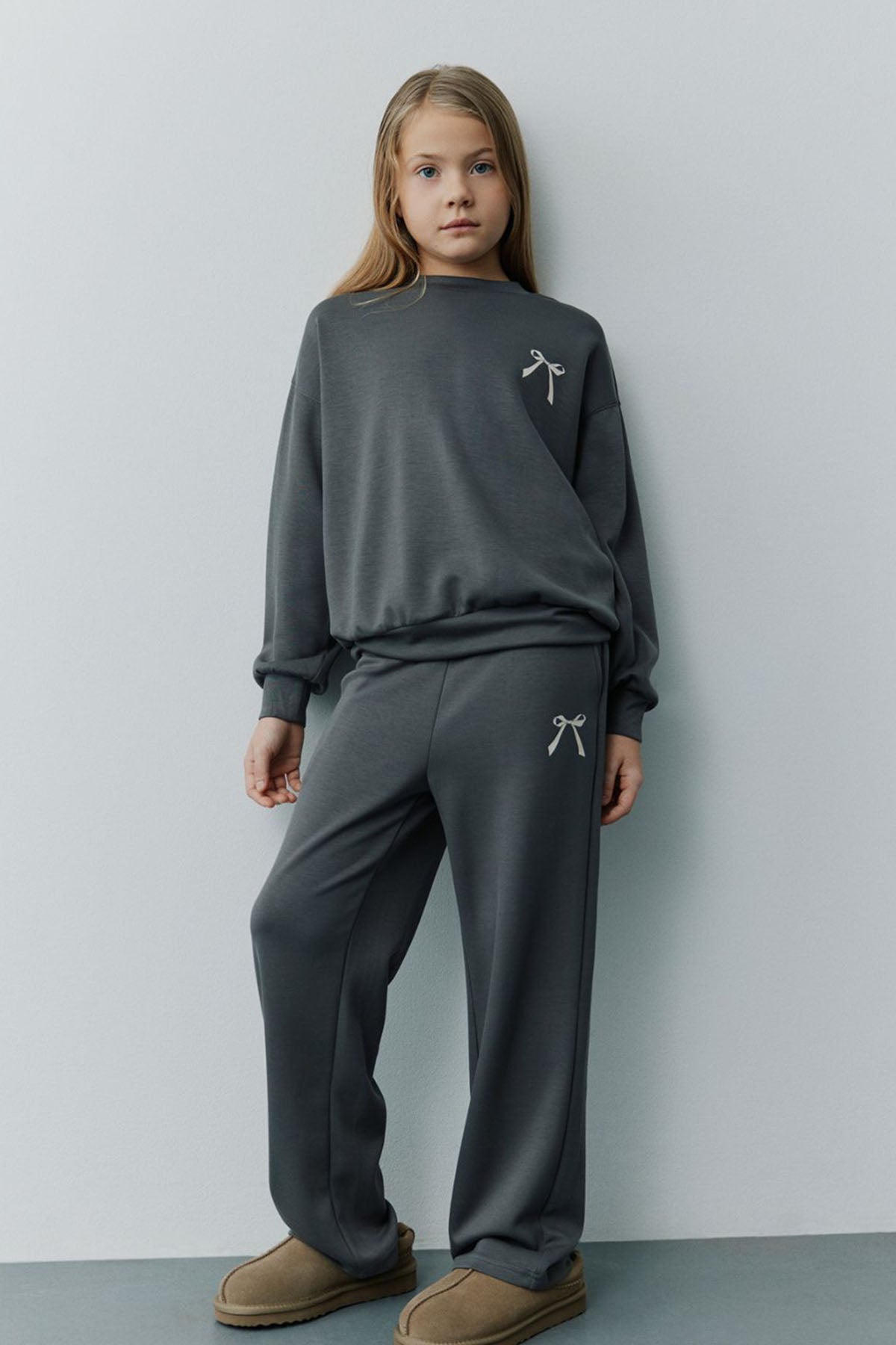 EliSY Sweatshirt