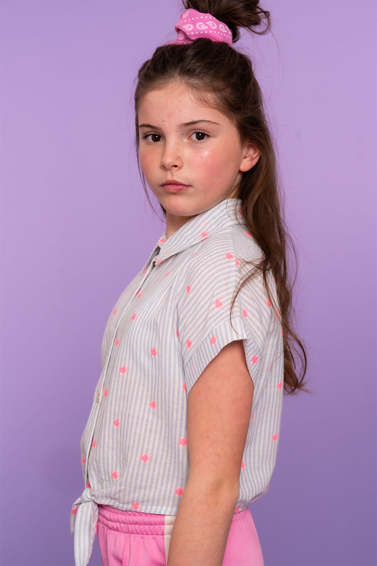 Blouse knot neon flower