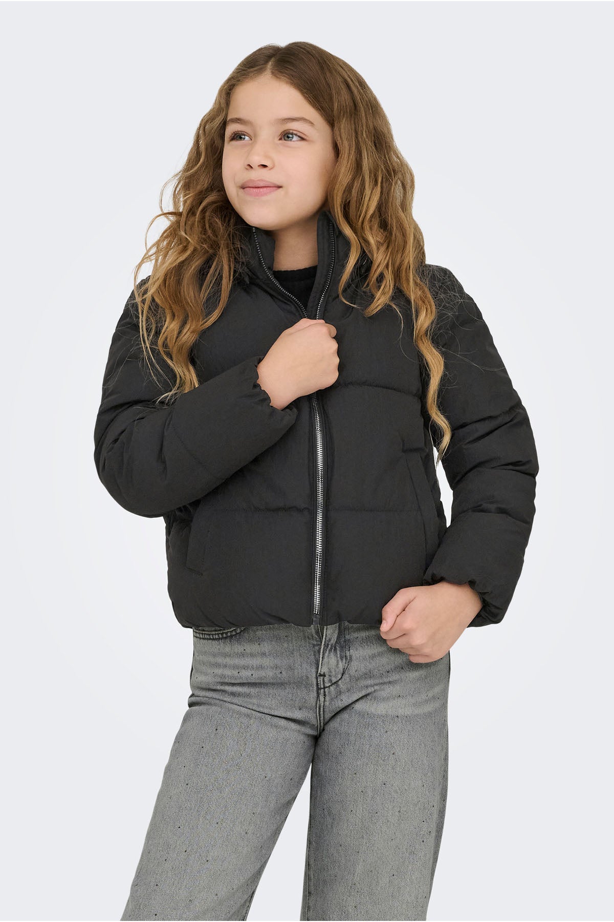 KOGMINNA black bomber