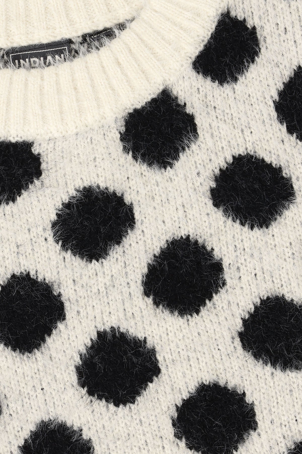 Knitwear Polkadot