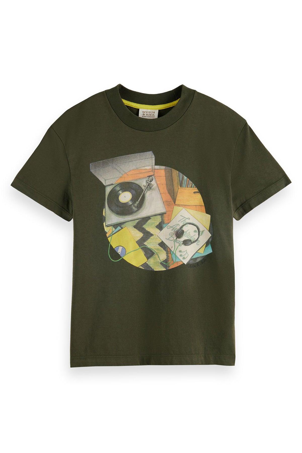 T-shirt