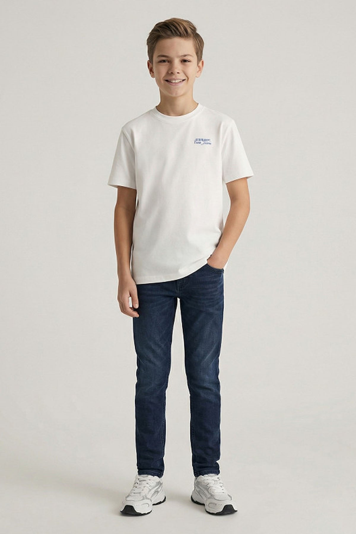 DOUGLAS Denim Dark Used