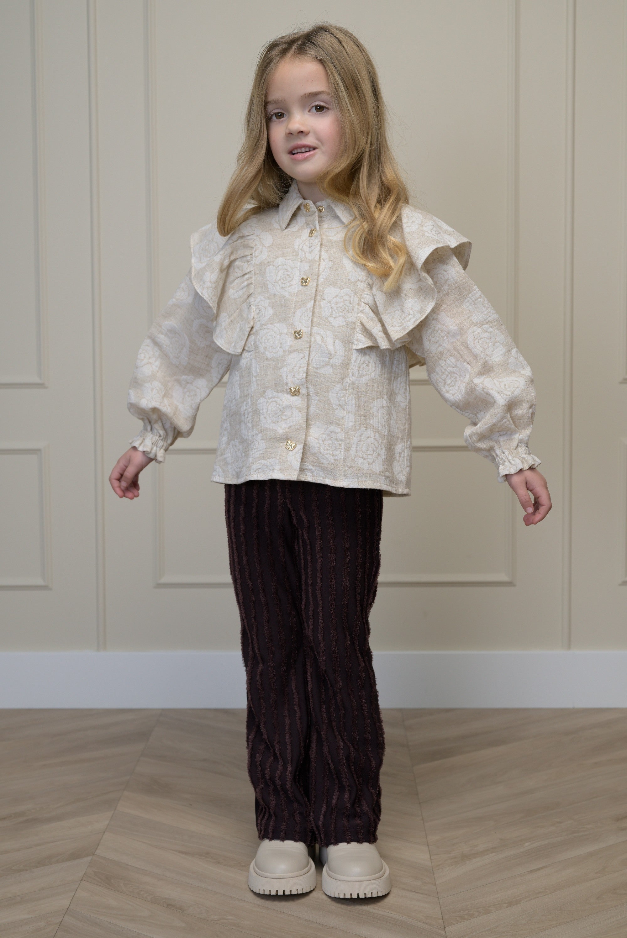 EMAE big ruffle blouse