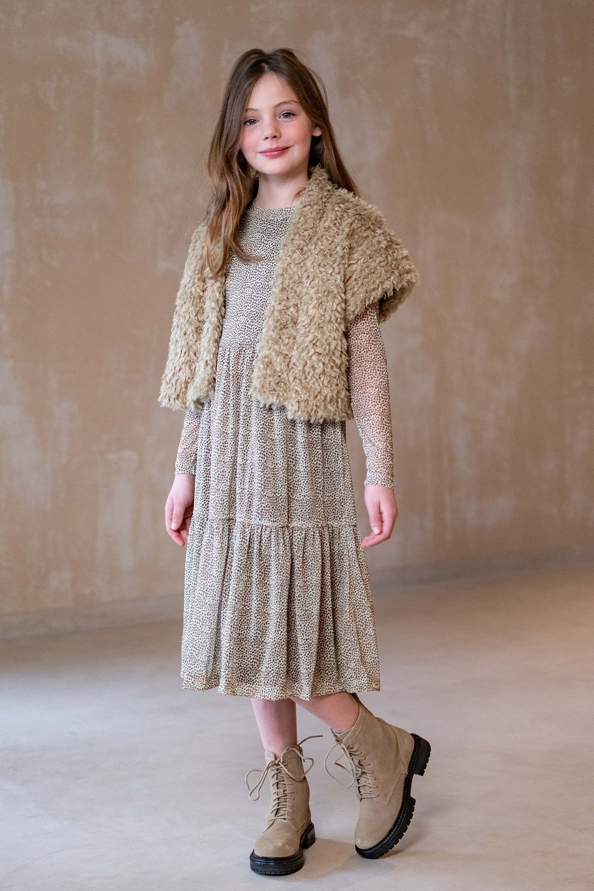 Mae Flo girls midi AOP mesh dress groen