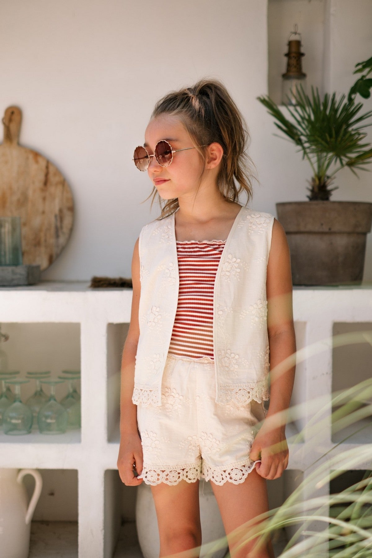 Fanny Flo girls 3D leaf embroidery short