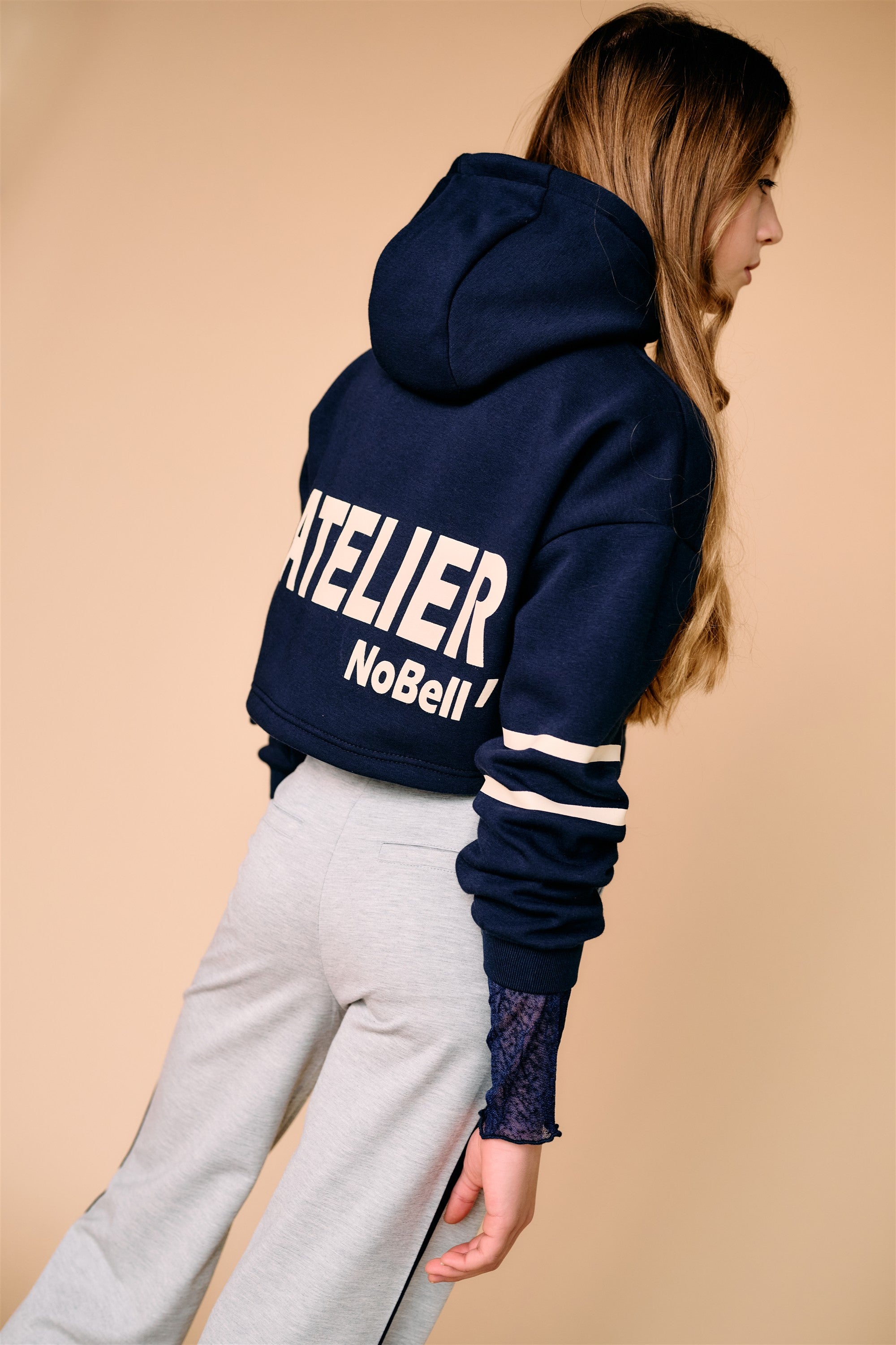 Kumy Fluffy Soft Hooded Cropped Sweater L'Atelier