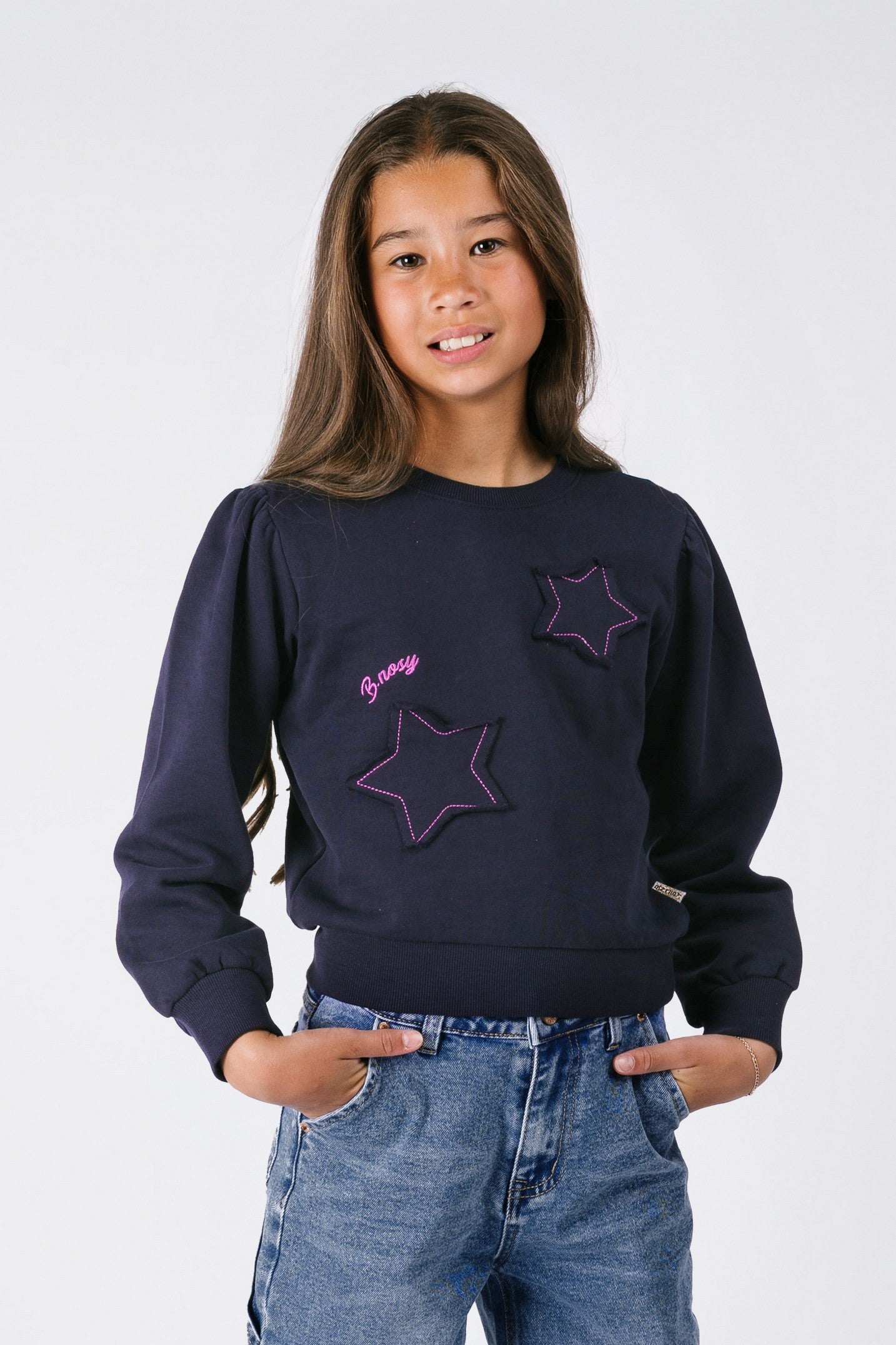 Sophie B.Nosy girls sweater