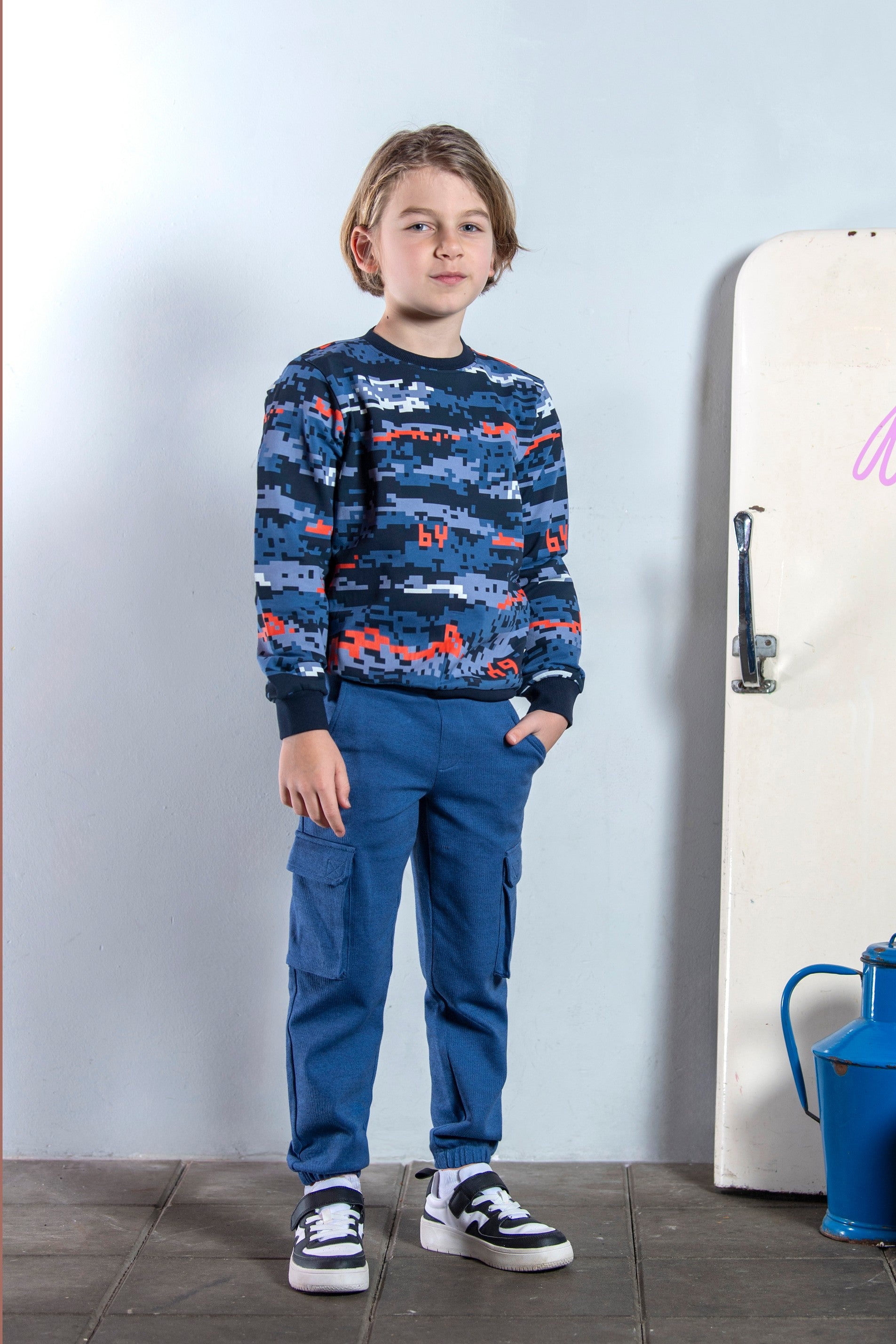 Scott B.Nosy boys printer sweater blauw