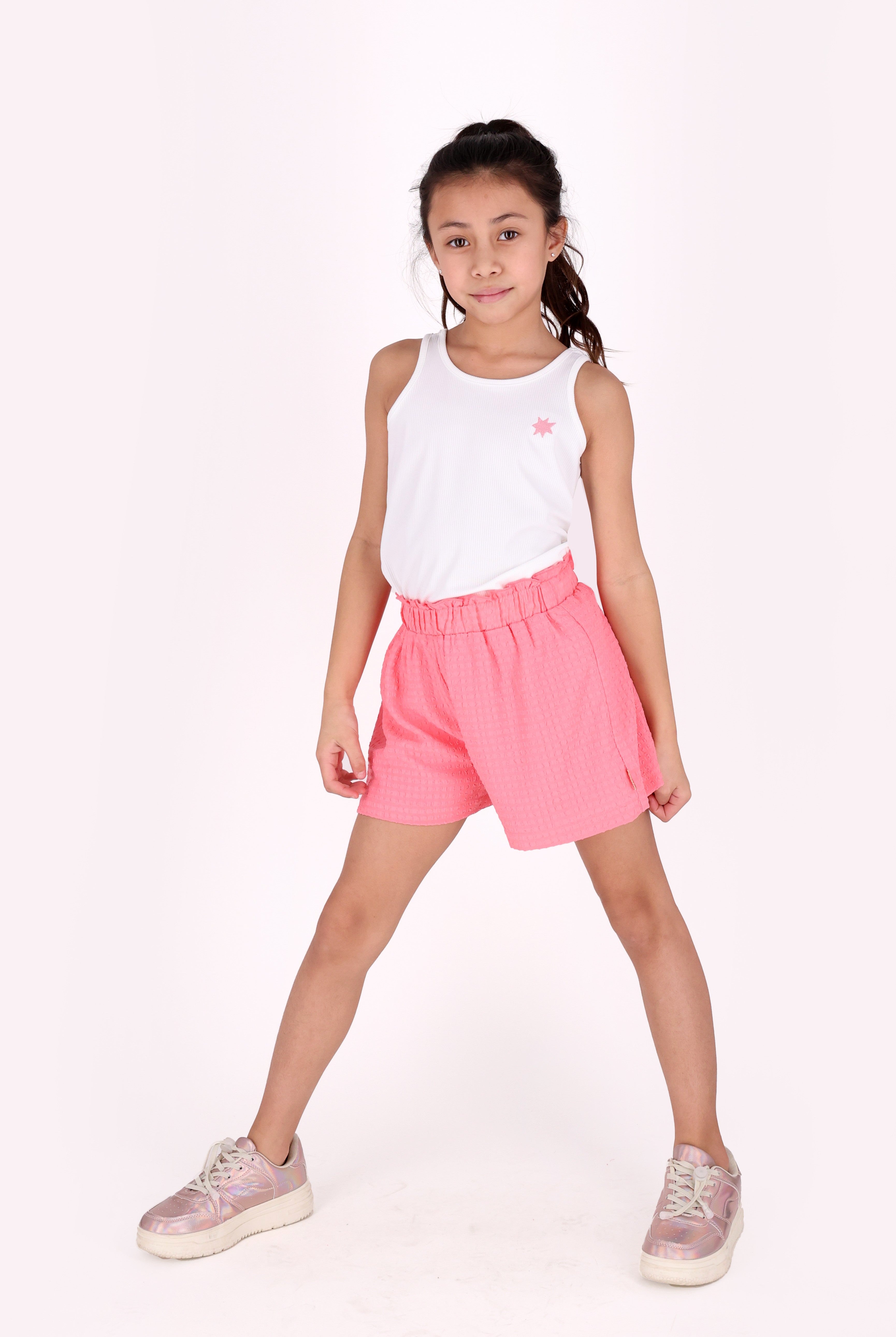 B.nosy girls short Philou