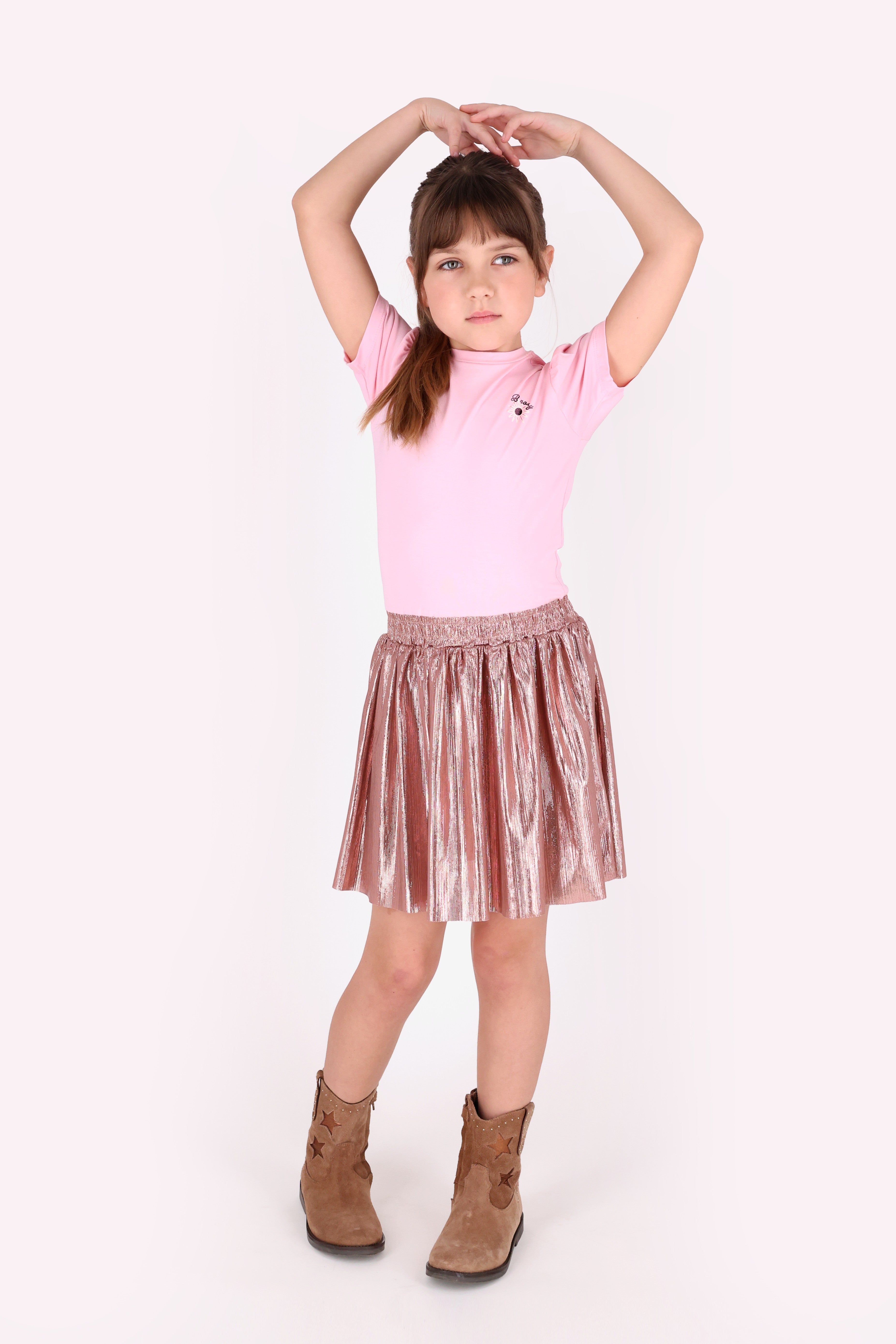 B.Nosy girls dress Daila Candy