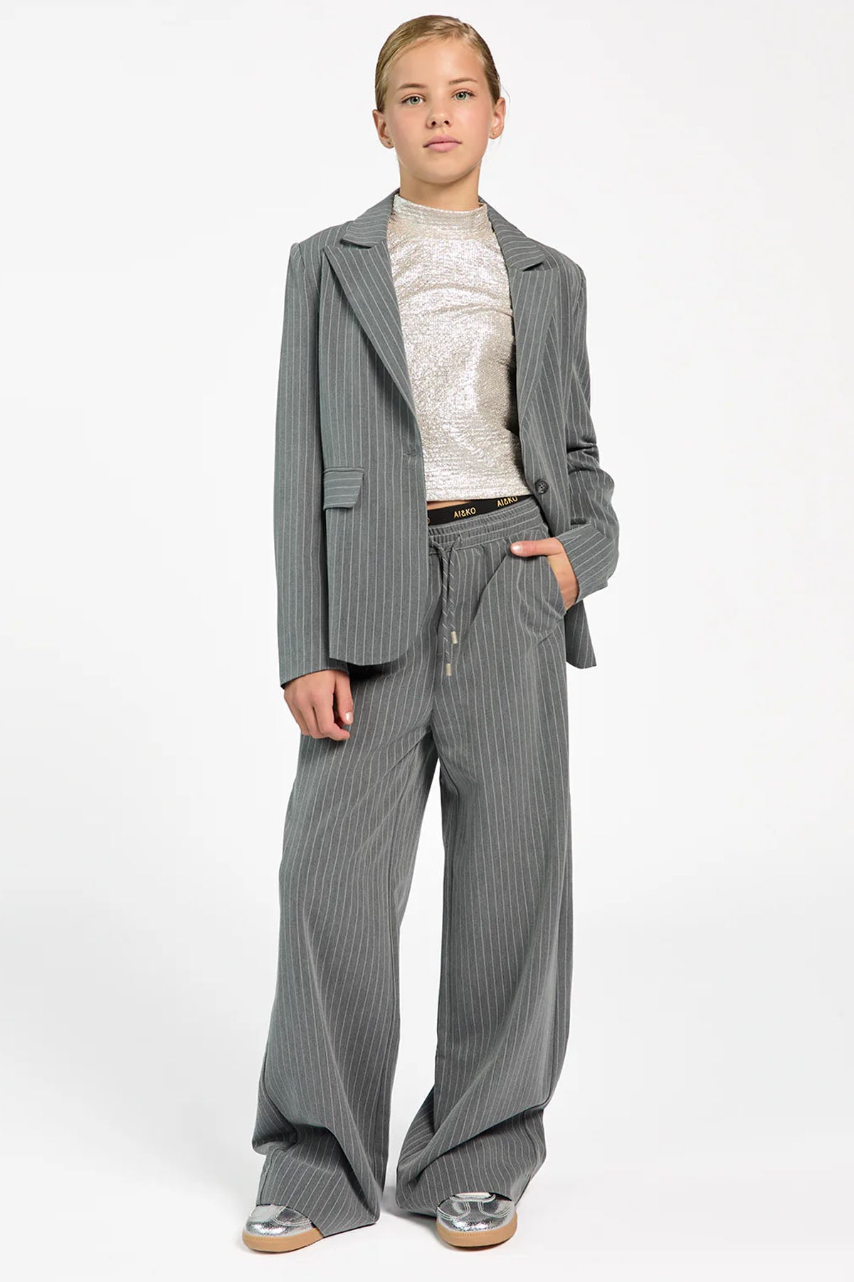 Esila Broek