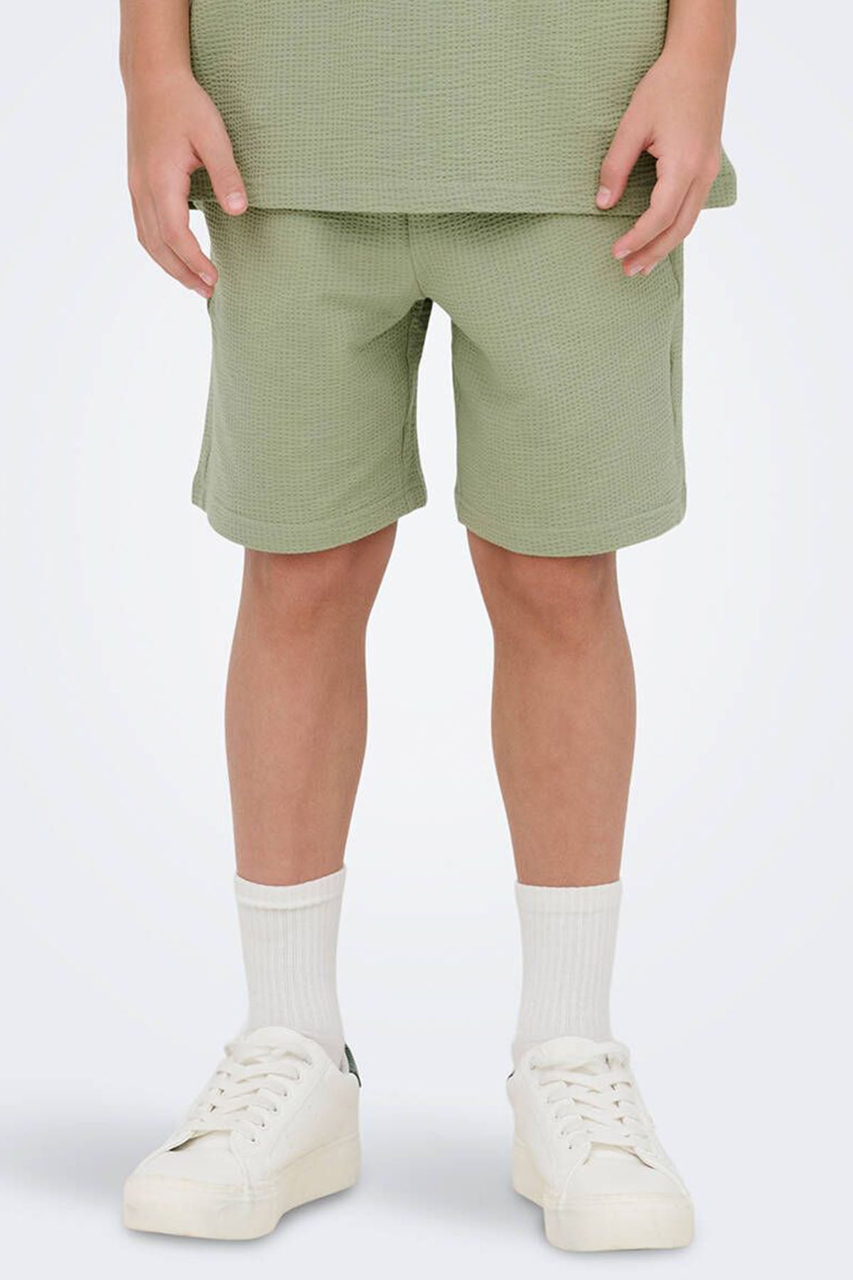 OSJKIAN LIFE REG STRP SHORT JRS