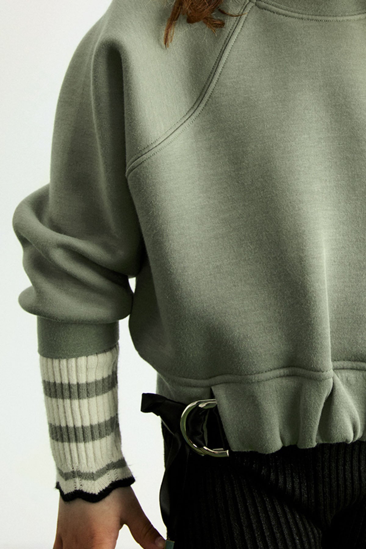 Gauze pullover