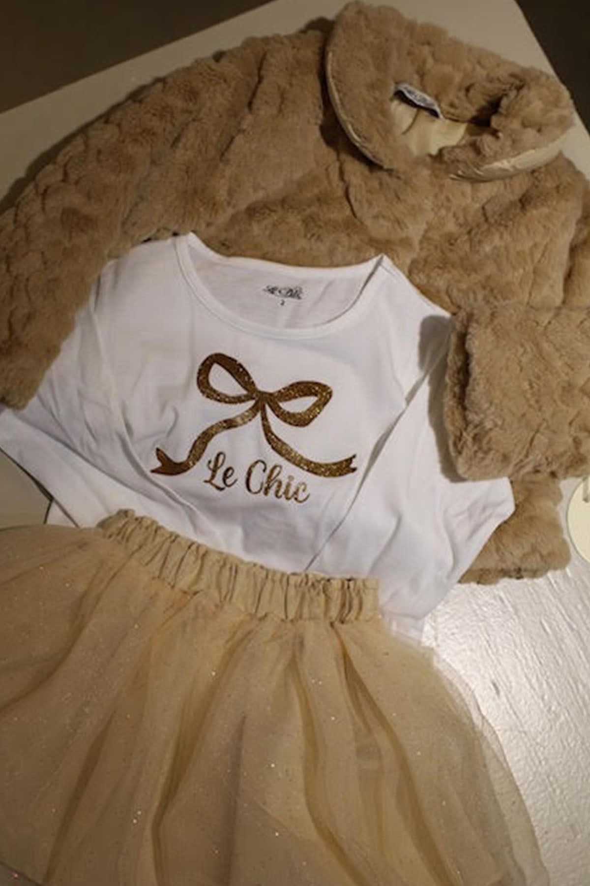 Le Chic Set Beige Sample Sale