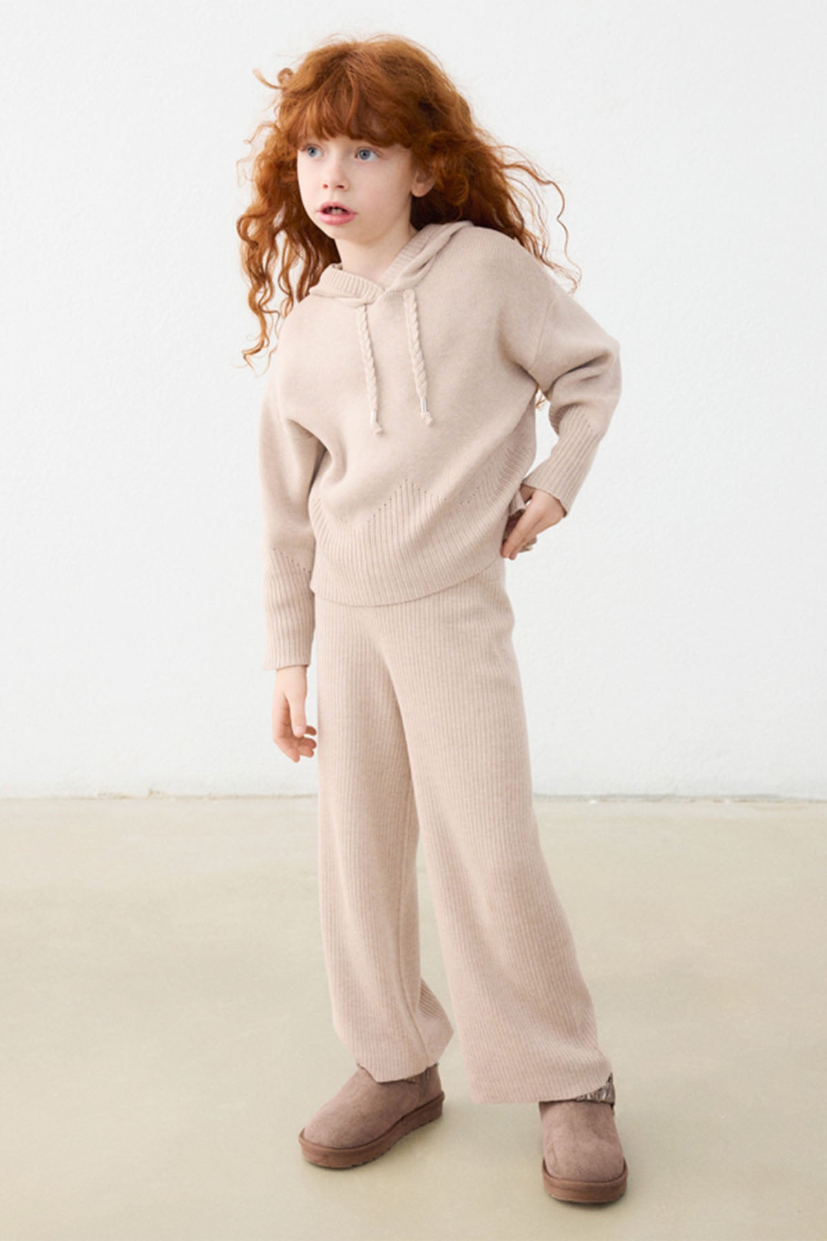 Long knit trousers set