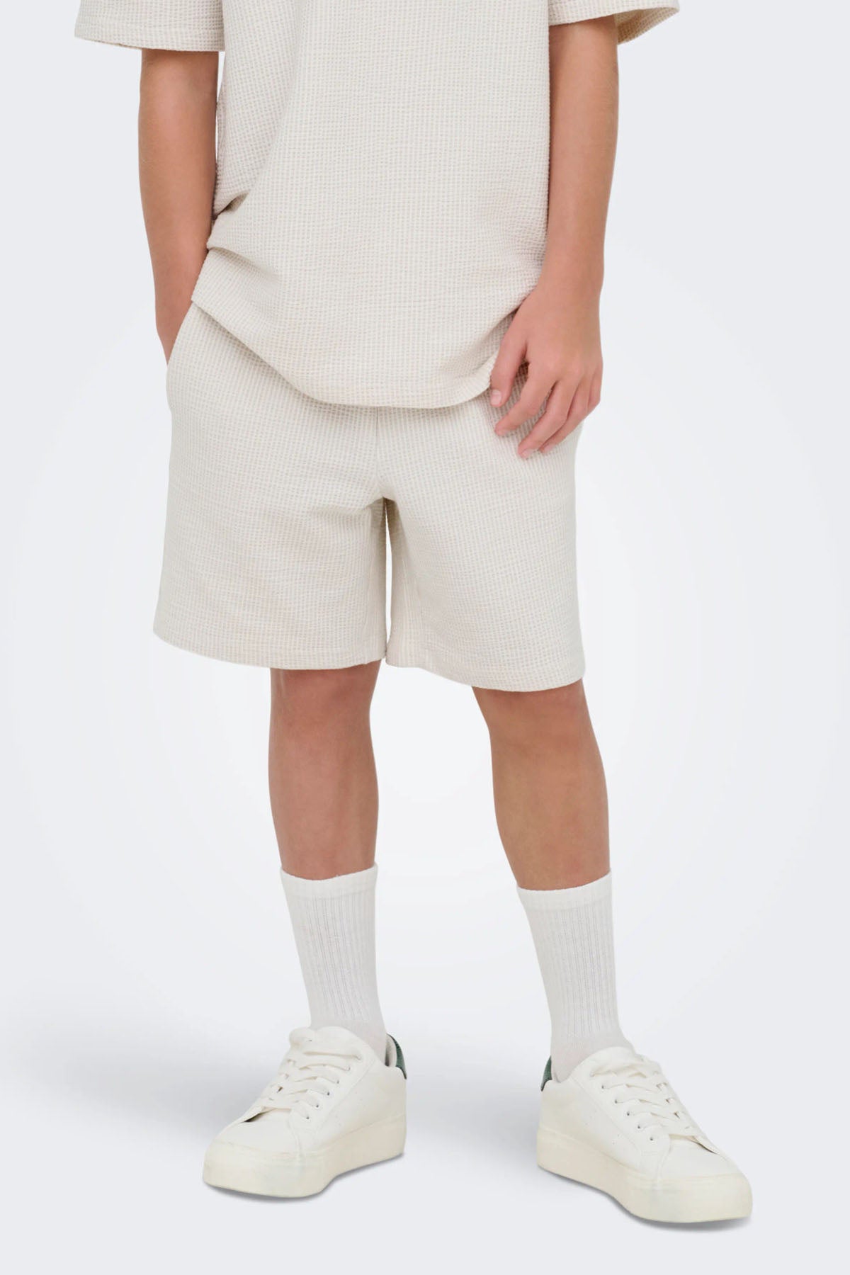 OSJKIAN LIFE REG STRP SHORT JRS