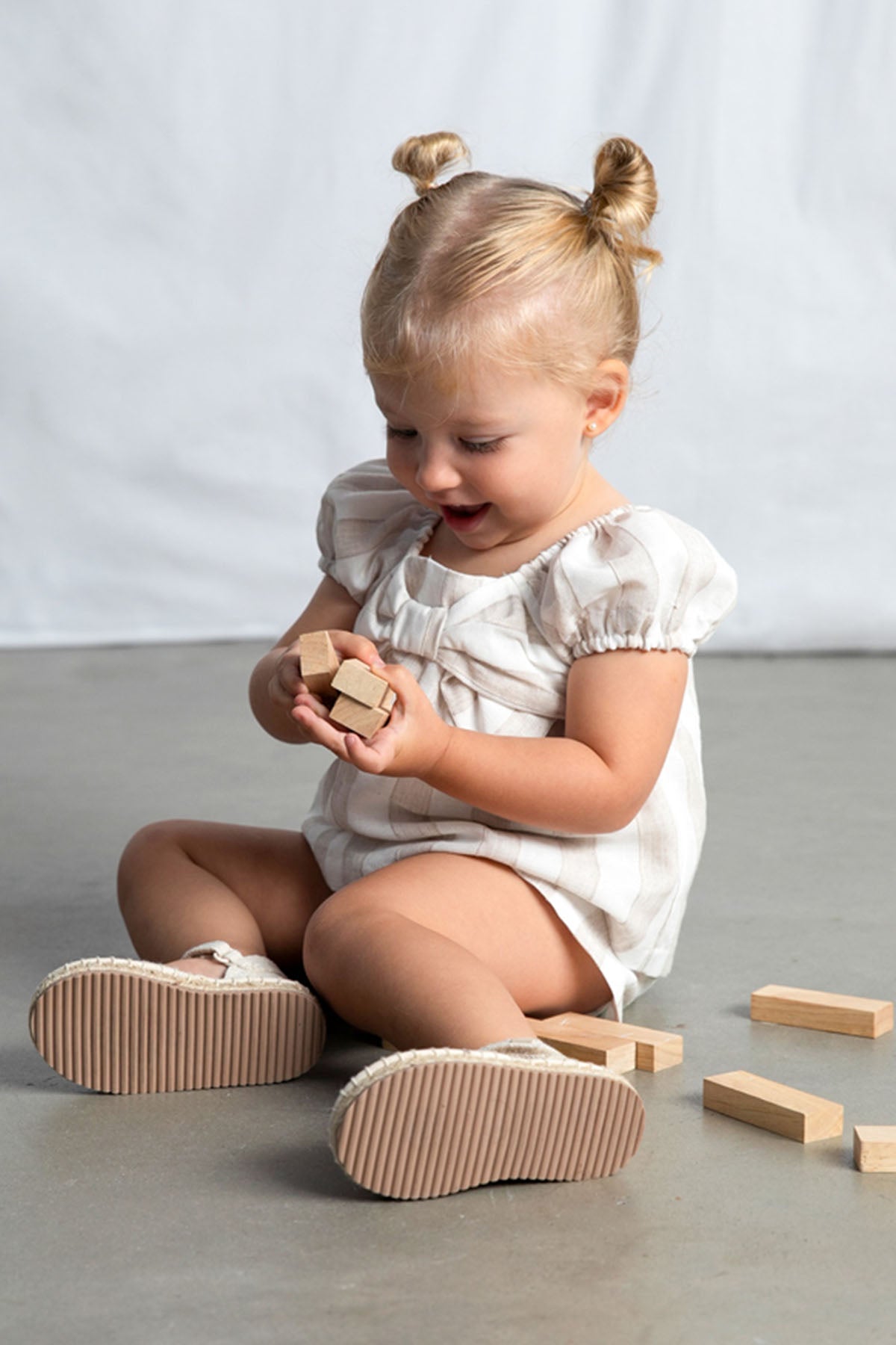 Striped shirt and short set Hazelnut