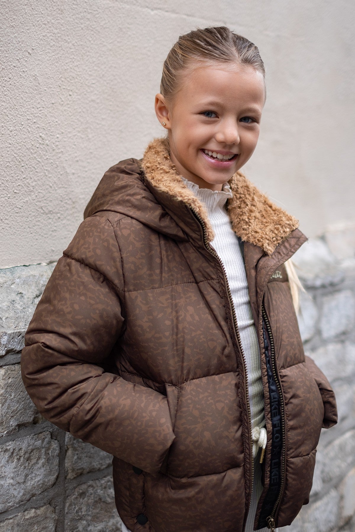 Aelin Flo girls short fancy hooded jacket panther