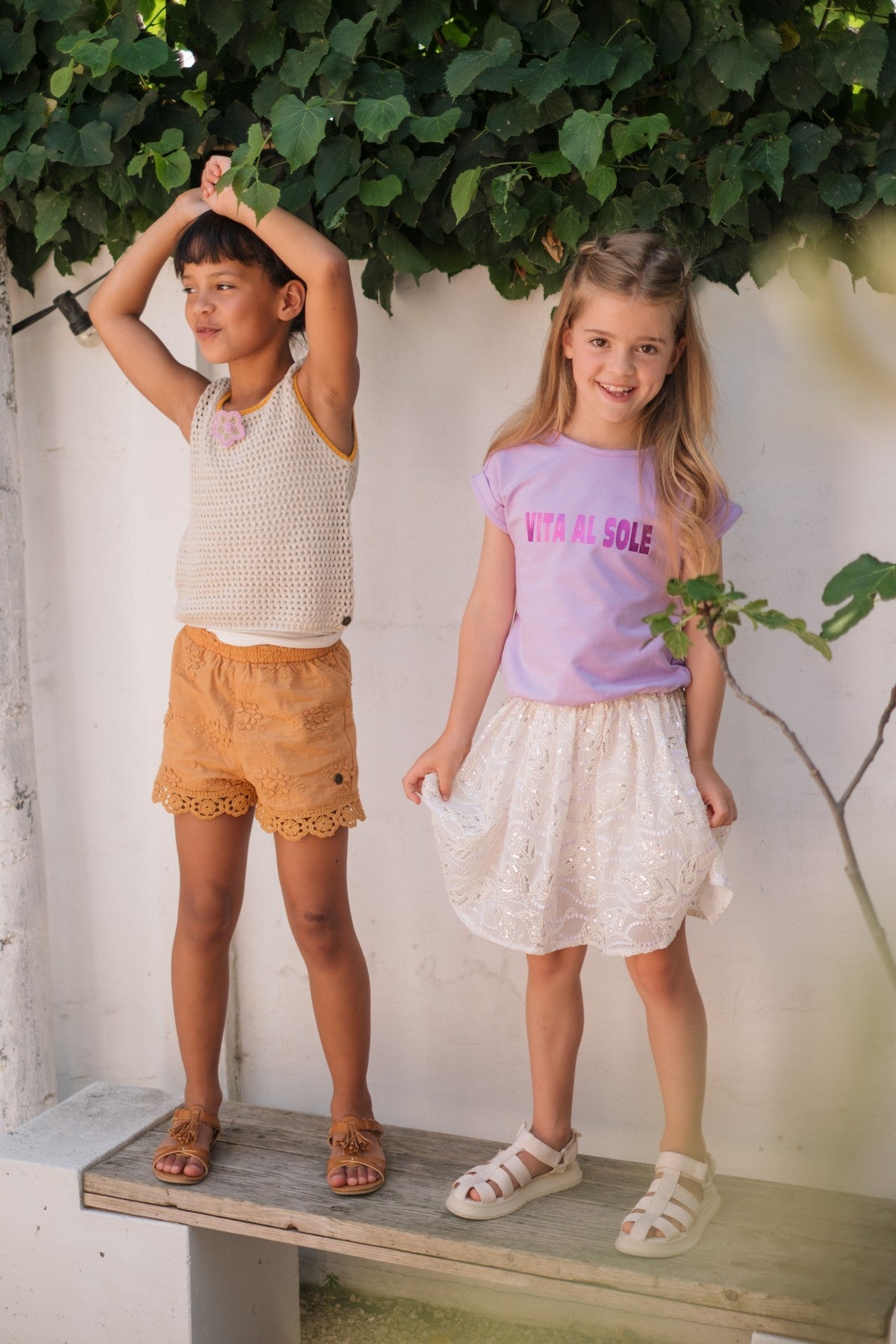 Djezz Flo girls sweat tee with elatic in hem