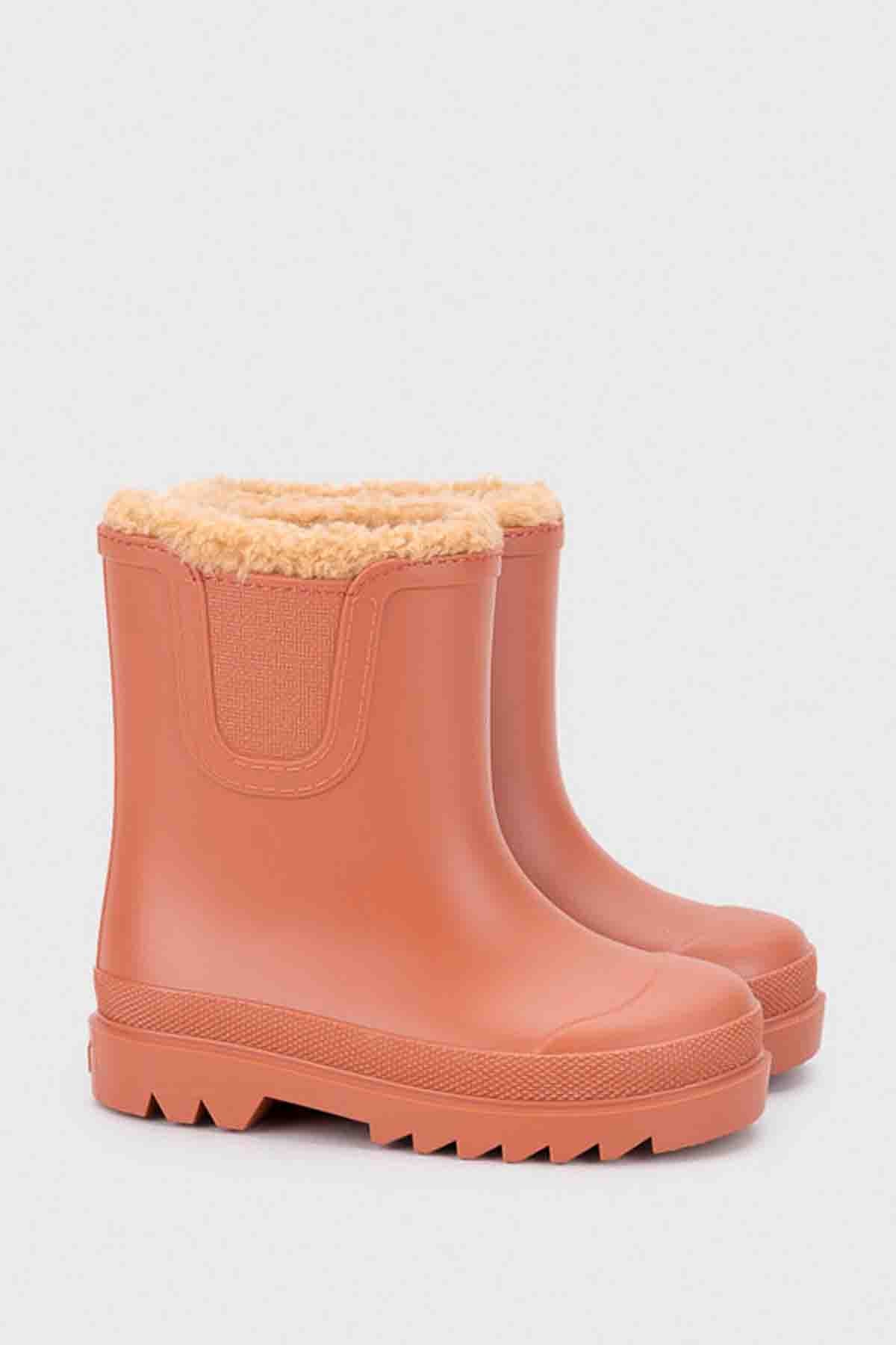 Rain boots