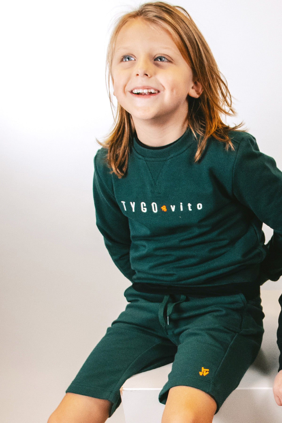 TV boys sweater TYGO & vito embro
