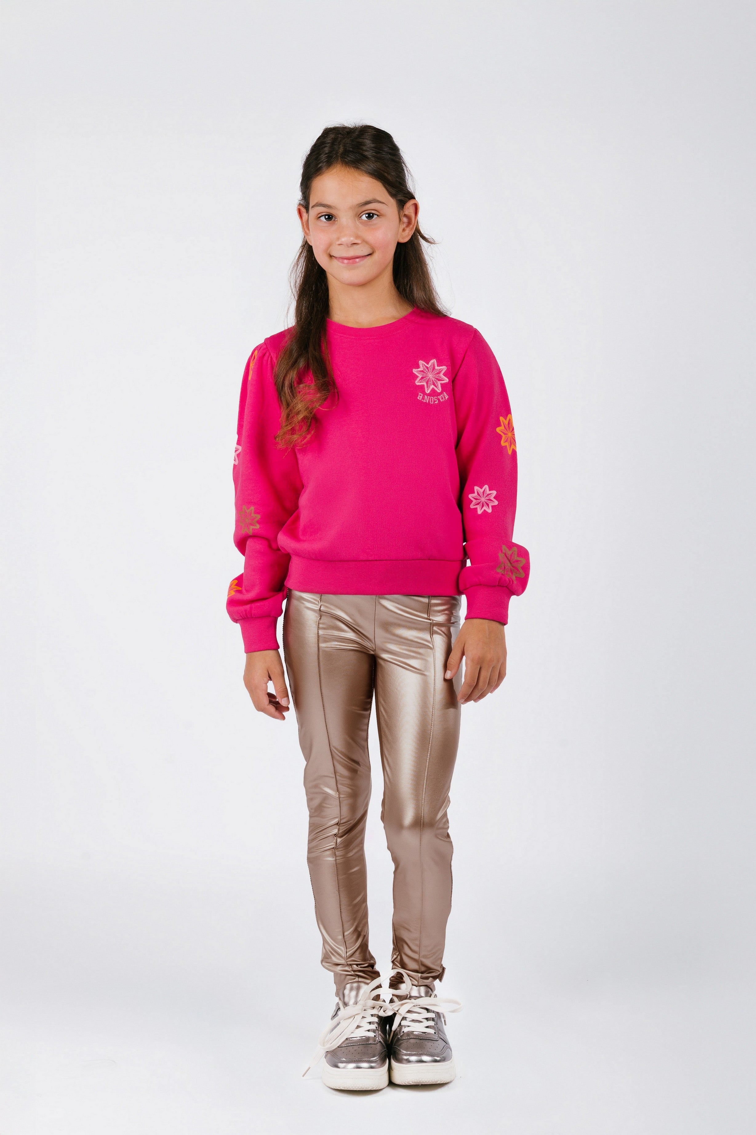 Sophie B.Nosy girls sweater