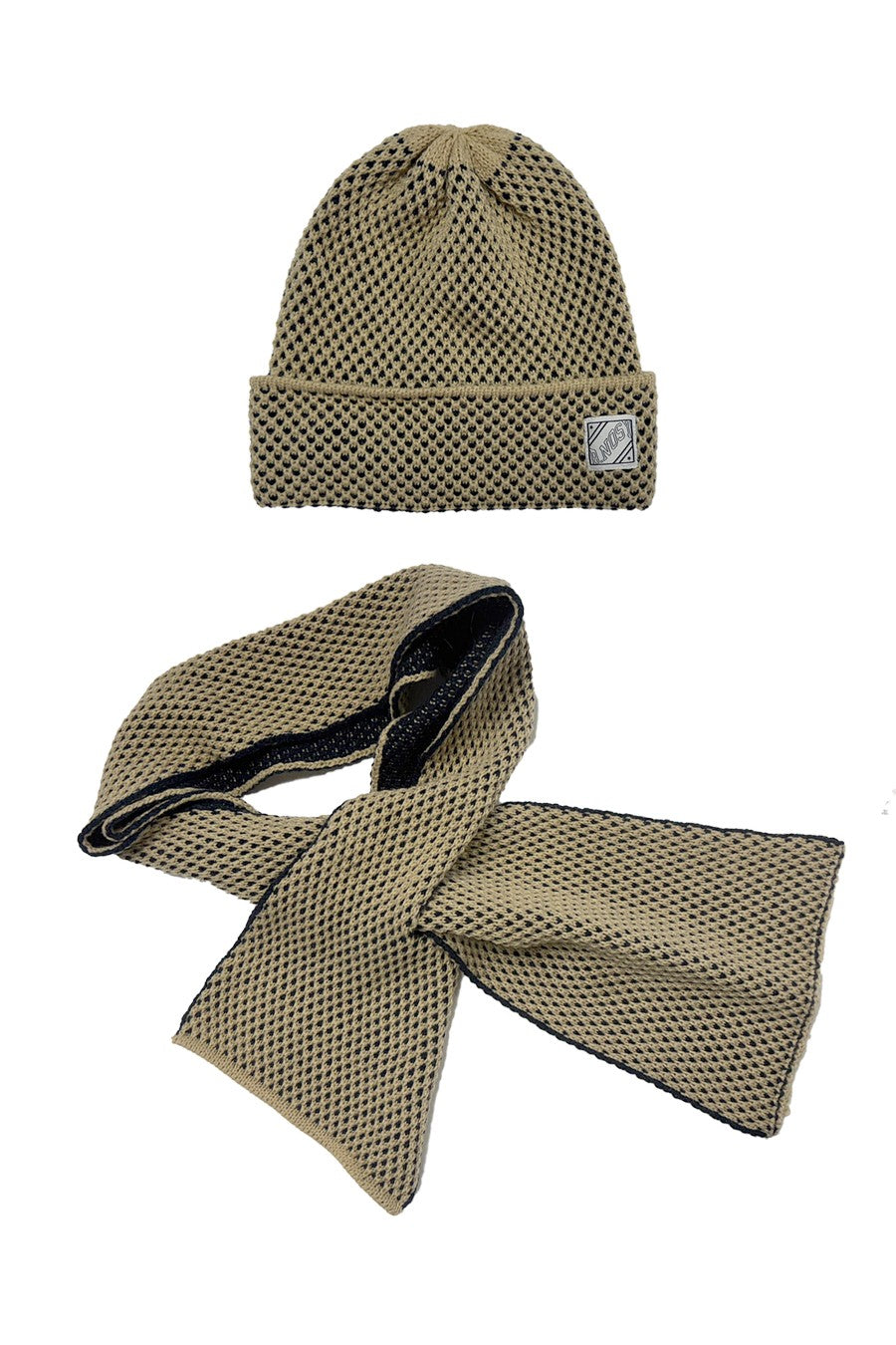 Adrian B.Nosy boys hat and scarf