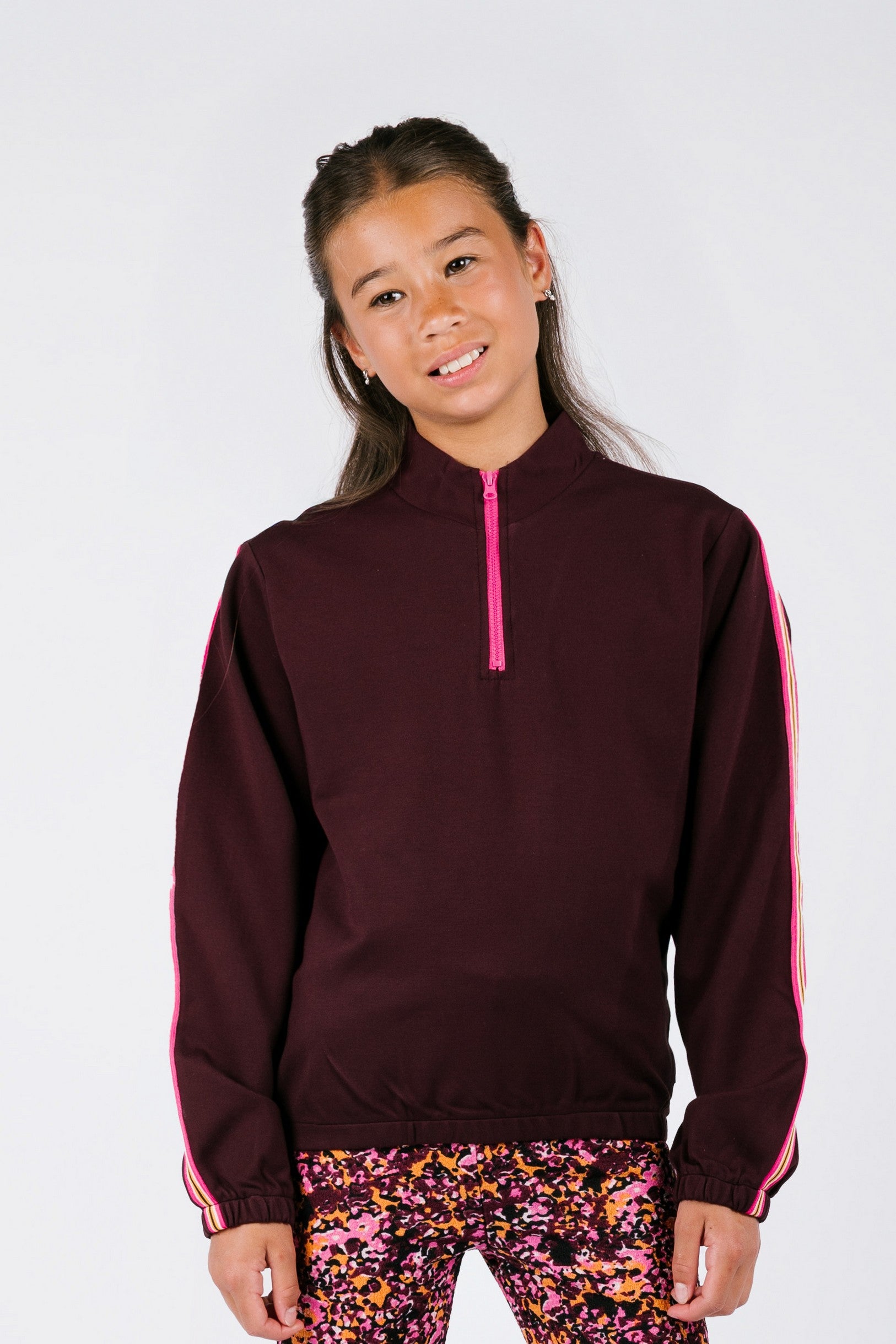 Sylvia B.Nosy girls sporty sweater