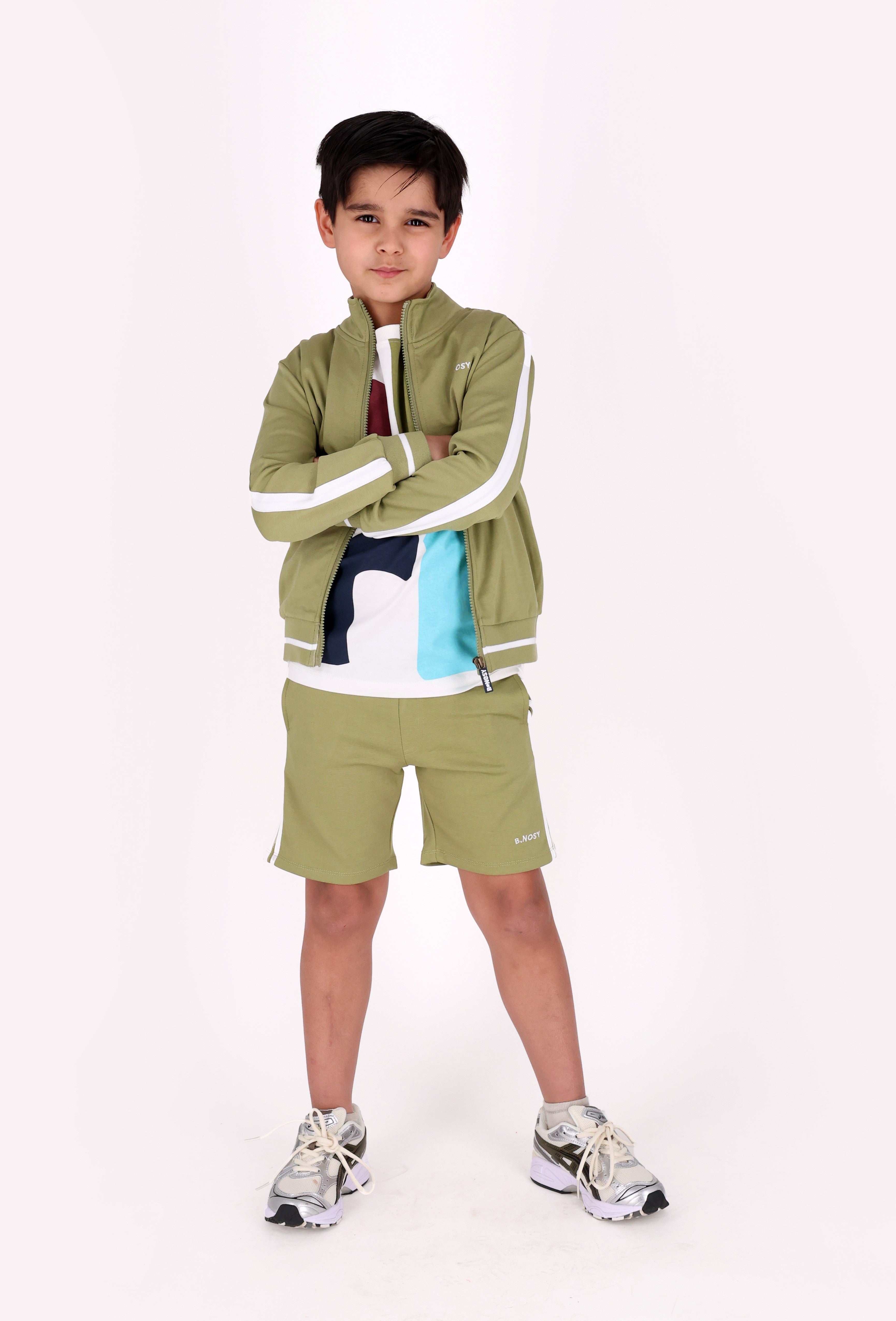 B.Nosy boys sweatvest Cas