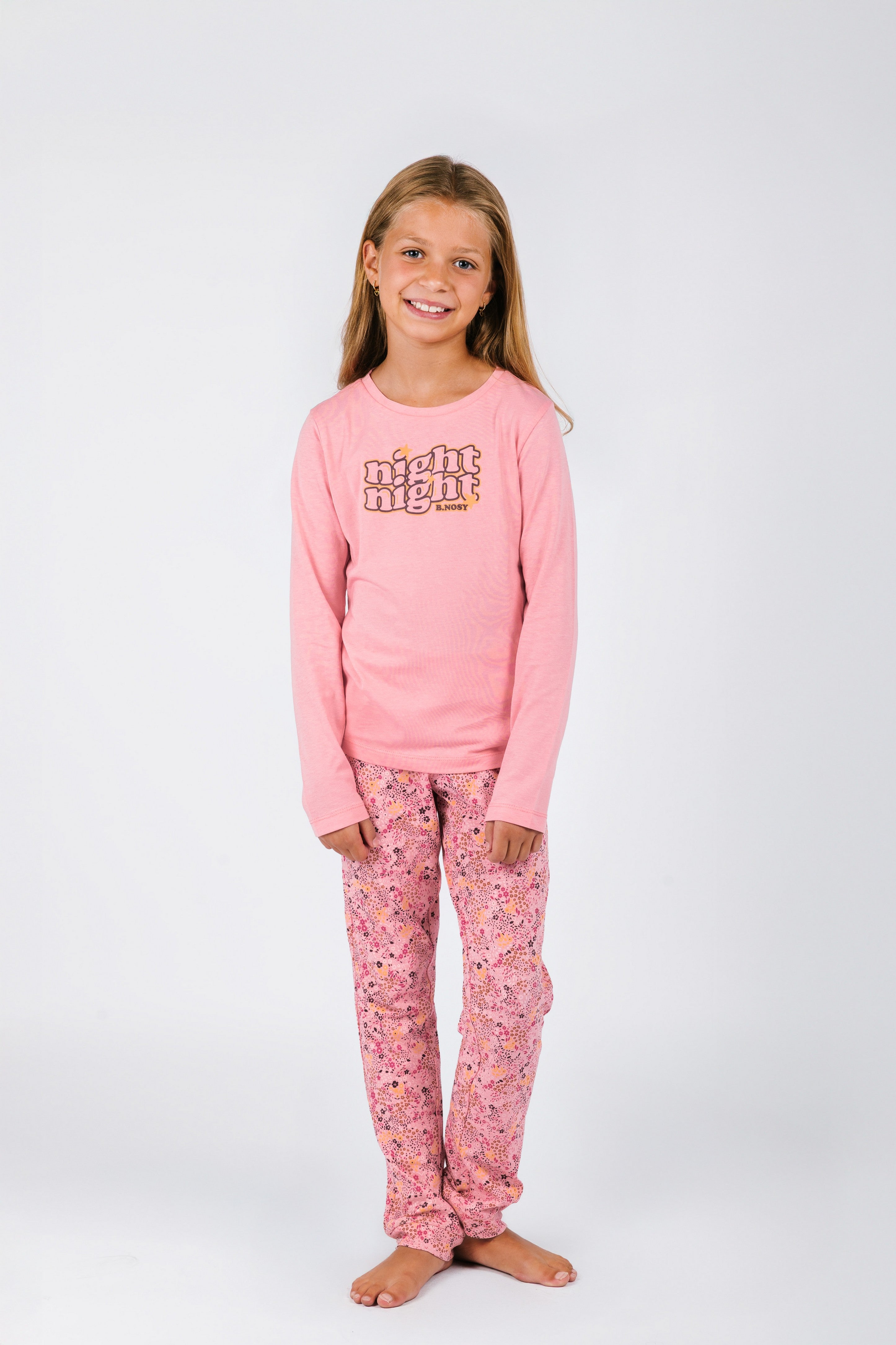 Zoe B.Nosy girls pyjama